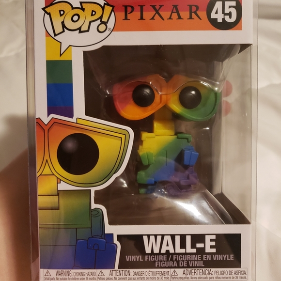 Wall-E  pride limited edition funko - Picture 2 of 7